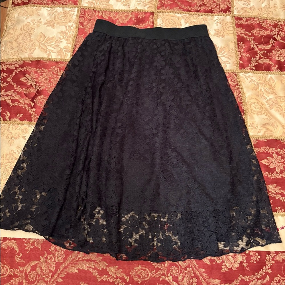 Lularoe “Lola” black floral lace midi skirt size M